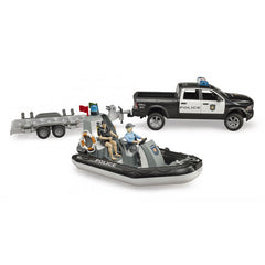 Masinuta Bruder RAM de politie cu barca si 2 figurine, 02507