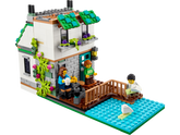 LEGO® Creator 3 in 1 - Casa primitoare 31139, 808 piese