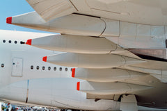 Avion Revell Airbus A380 Design New Livery First Flight Scara 1:144 Rev04218