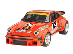 Automodel de construit Revell Jagermeister 104 piese 05669