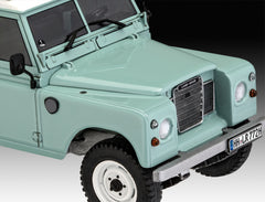 Automodel de construit Revell Land Rover Series III 184 piese 07047