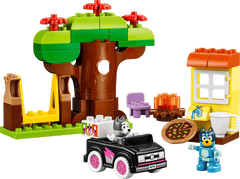 Set de constructie LEGO® DUPLO® Bluey Muffin si Blue, fetele care aduc pizza 10469, Jucarii pentru Copii de 2+ ani, Jucarii pentru Fete si Baieti, Jocuri Educative
