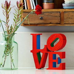 LEGO® Art – LOVE