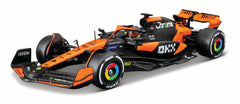 Macheta Bburago 1:24 Formula M1 Model Kit - Mc Laren Mcl38 -Oscar Piastri Bb28512