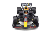 Macheta masinuta Bburago FORMULA 1 1/24 ORACLE Red Bull cu casca Team #1 Max Verstappen 28026/1