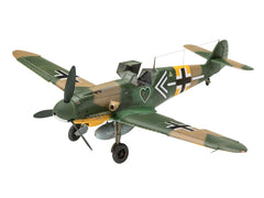 Set model Messerschmitt Bf 109 G-2/4, Revell, 1:32, detalii precise, 384x365mm 63829