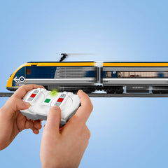 LEGO City - Tren de calatori 60197