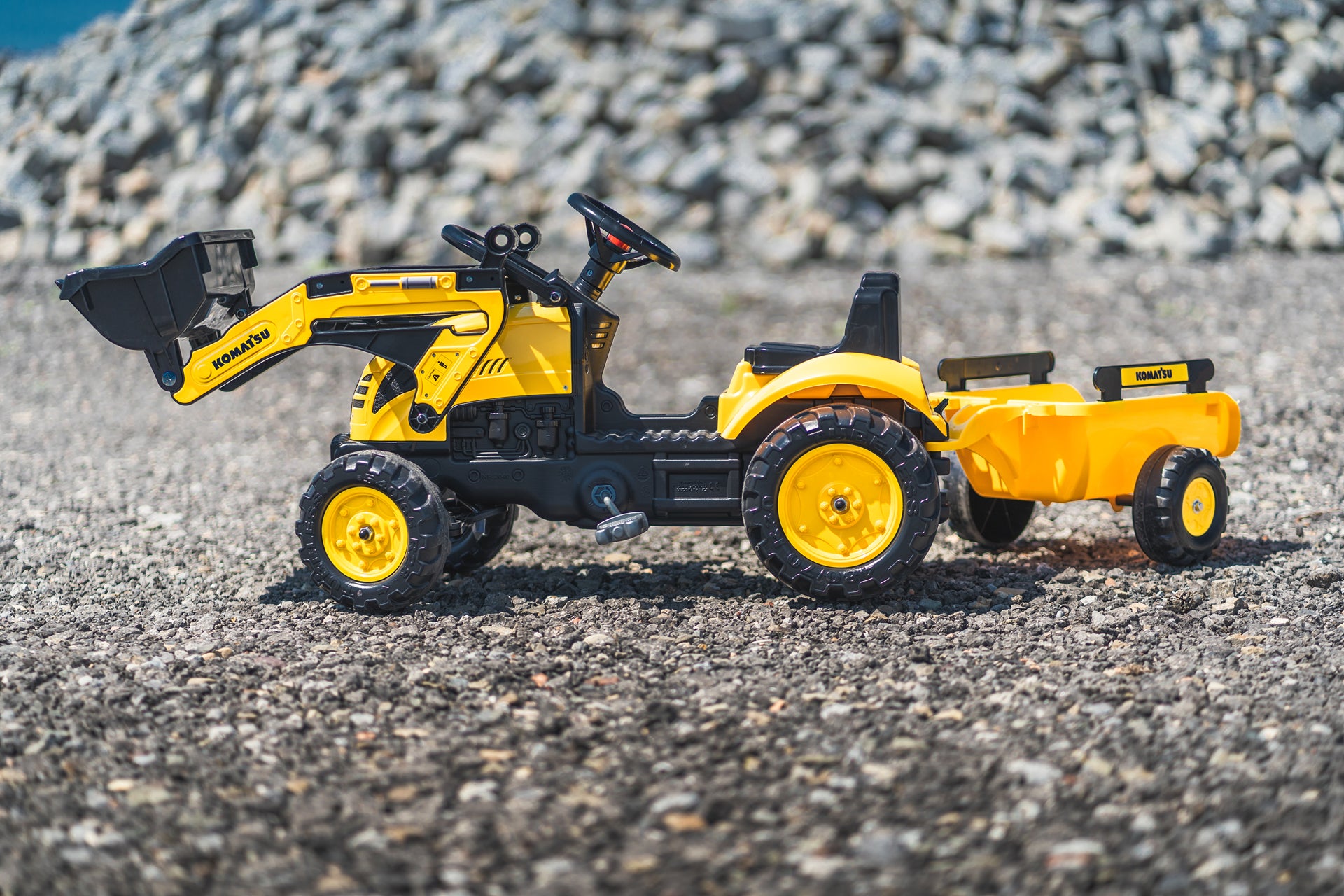 buldoexcavator copii cu pedale Tractor cu pedale Buldoexcavator cu pedale Komatsu cu remorca, Falk, 2 – PEAK TOYS DISTRIBUTION