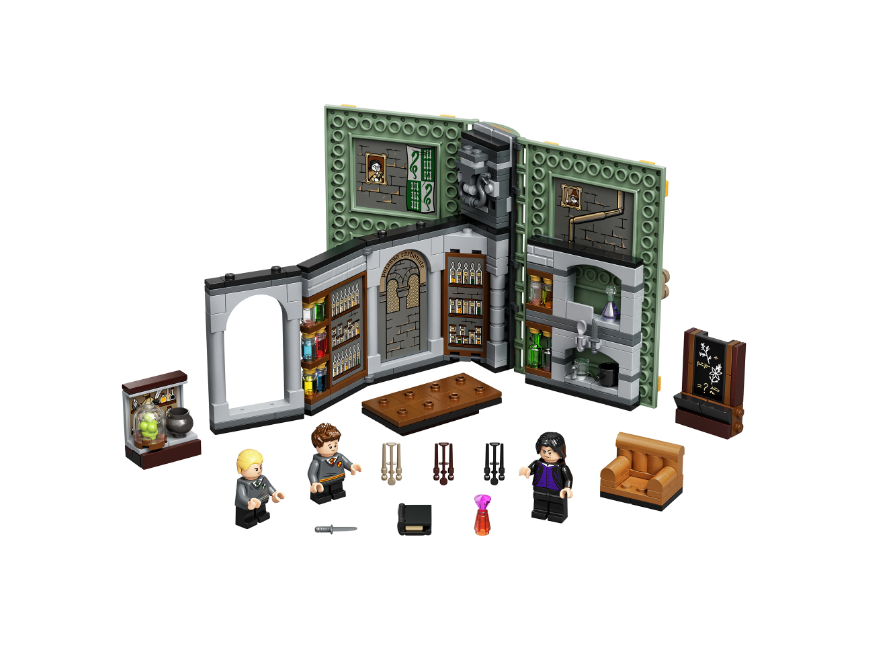 LEGO Harry Potter - Moment Hogwarts: Lectia de potiuni 76383, 271 piese