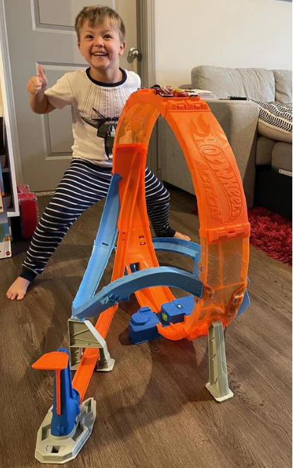 Set de joaca Hot Wheels Massive Loop Mayhem - Bucla uriasa