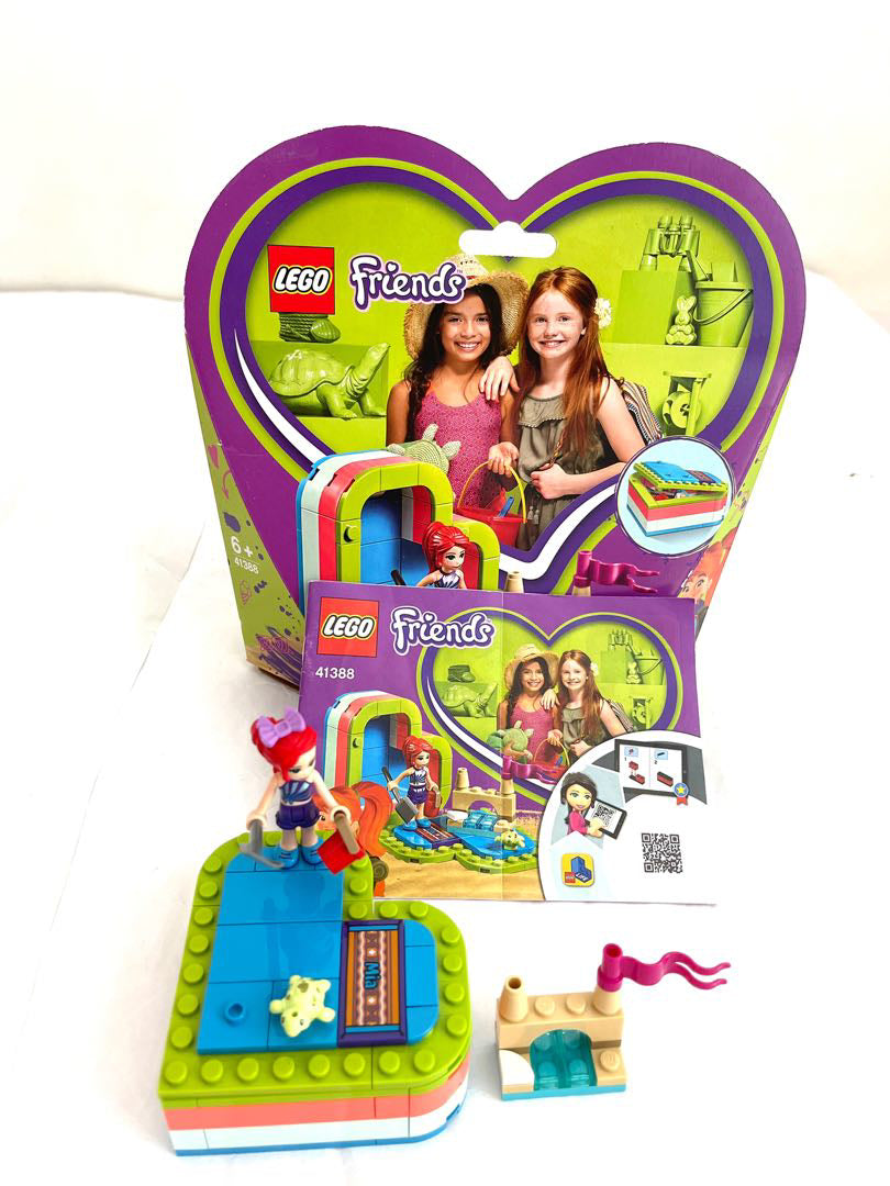 LEGO® Friends - Cutia de vara in forma de inima a Miei 41388