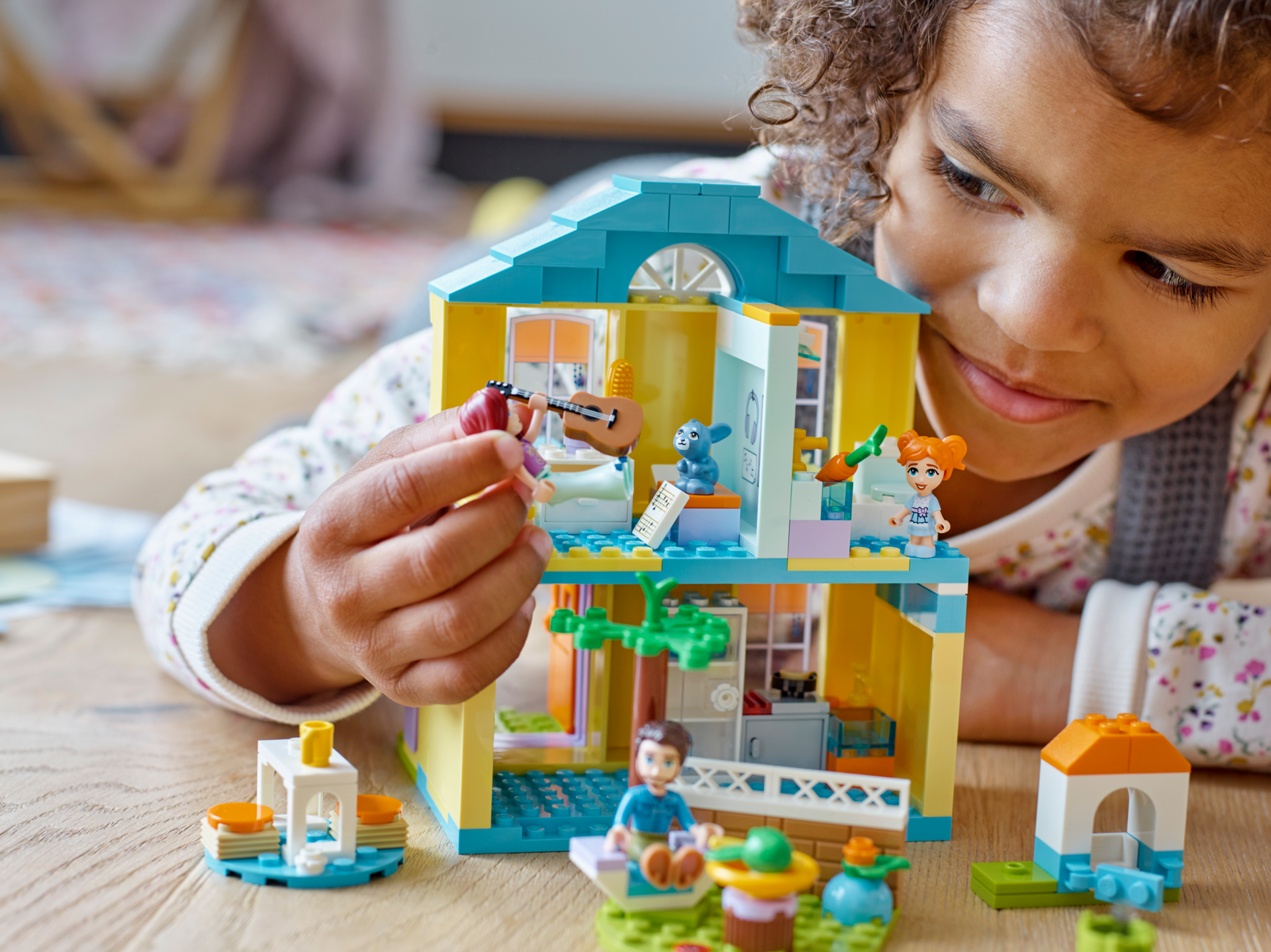 LEGO® Friends - Casa lui Paisley 41724, 185 piese