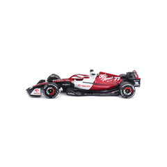 Macheta masinuta Bburago 1:43 F1 Alfa Romeo C42 Orlen “Valtteri Bottas” 77, 18-38167-38067