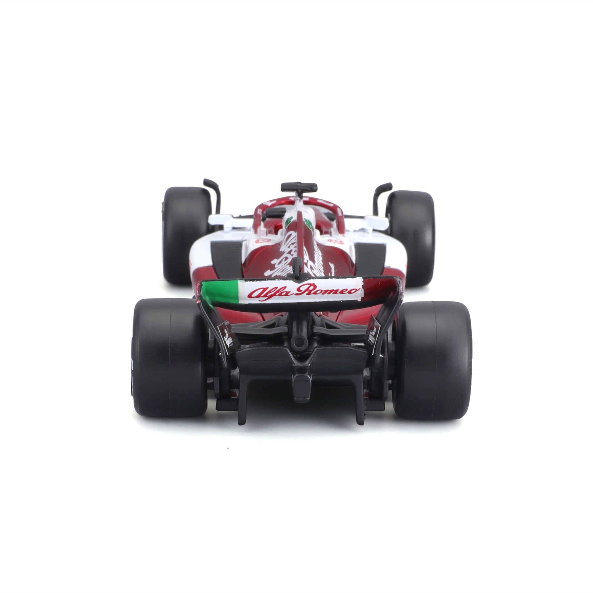 Macheta masinuta Bburago 1:43 F1 Alfa Romeo C42 Orlen “Valtteri Bottas” 77, 18-38167-38067