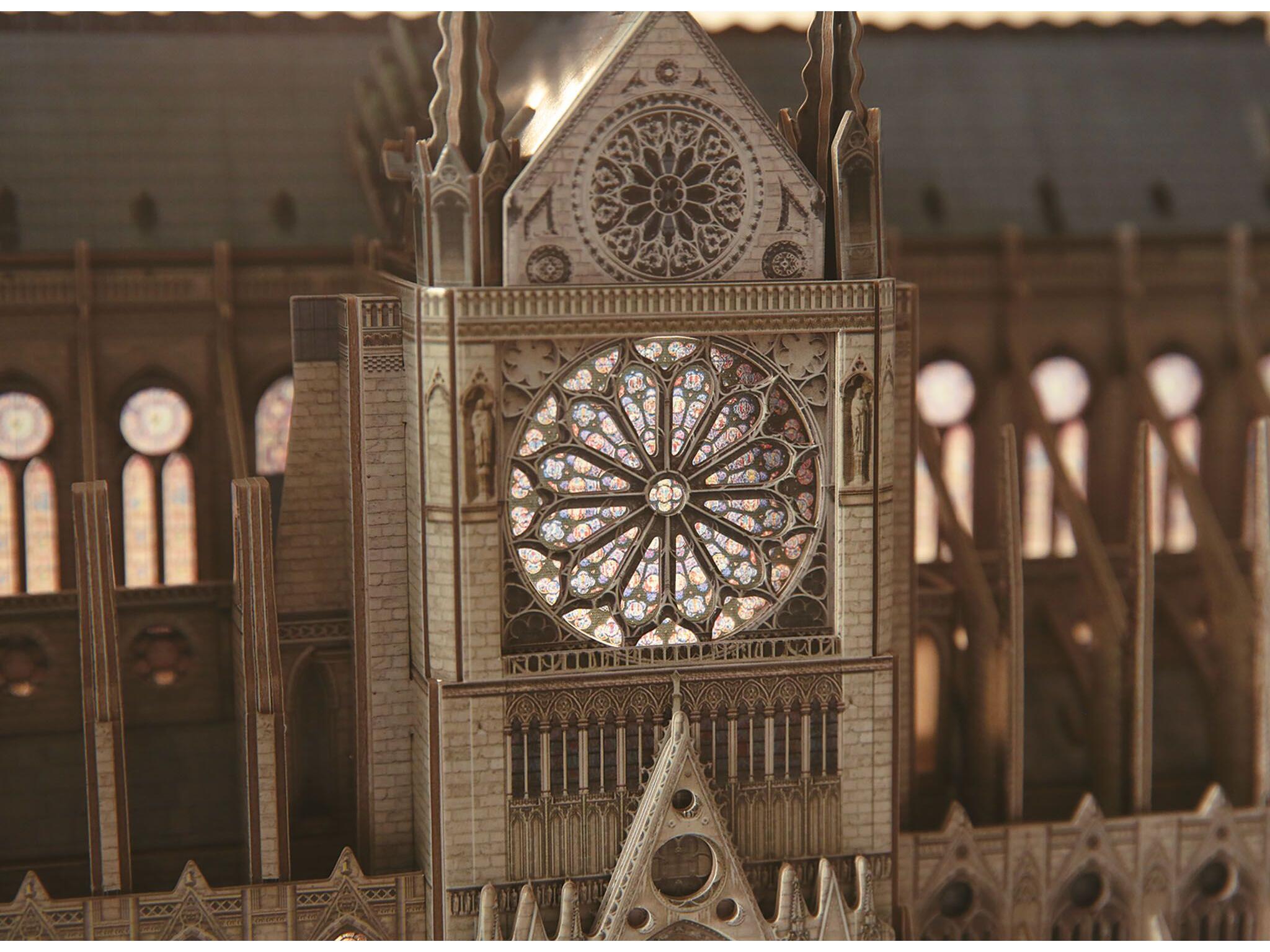 Macheta Revell Notre-Dame De Paris - Editie Masterpiece- Puzzle 3D Rev00190