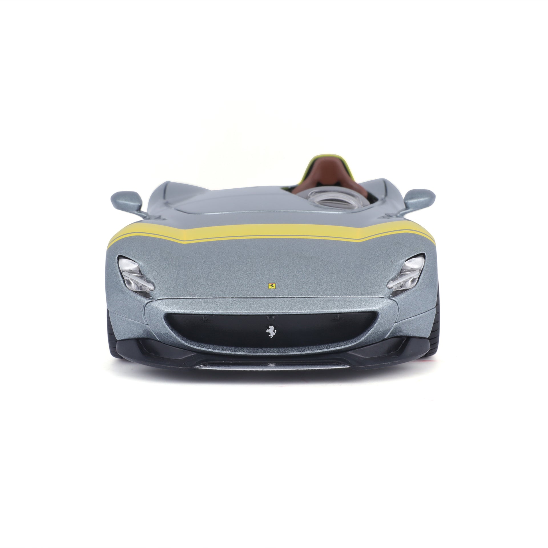 Macheta Masinuta Bburago 1:24 Ferrari Monza SP1 Argintiu, BB26000-26027ARGINTIU