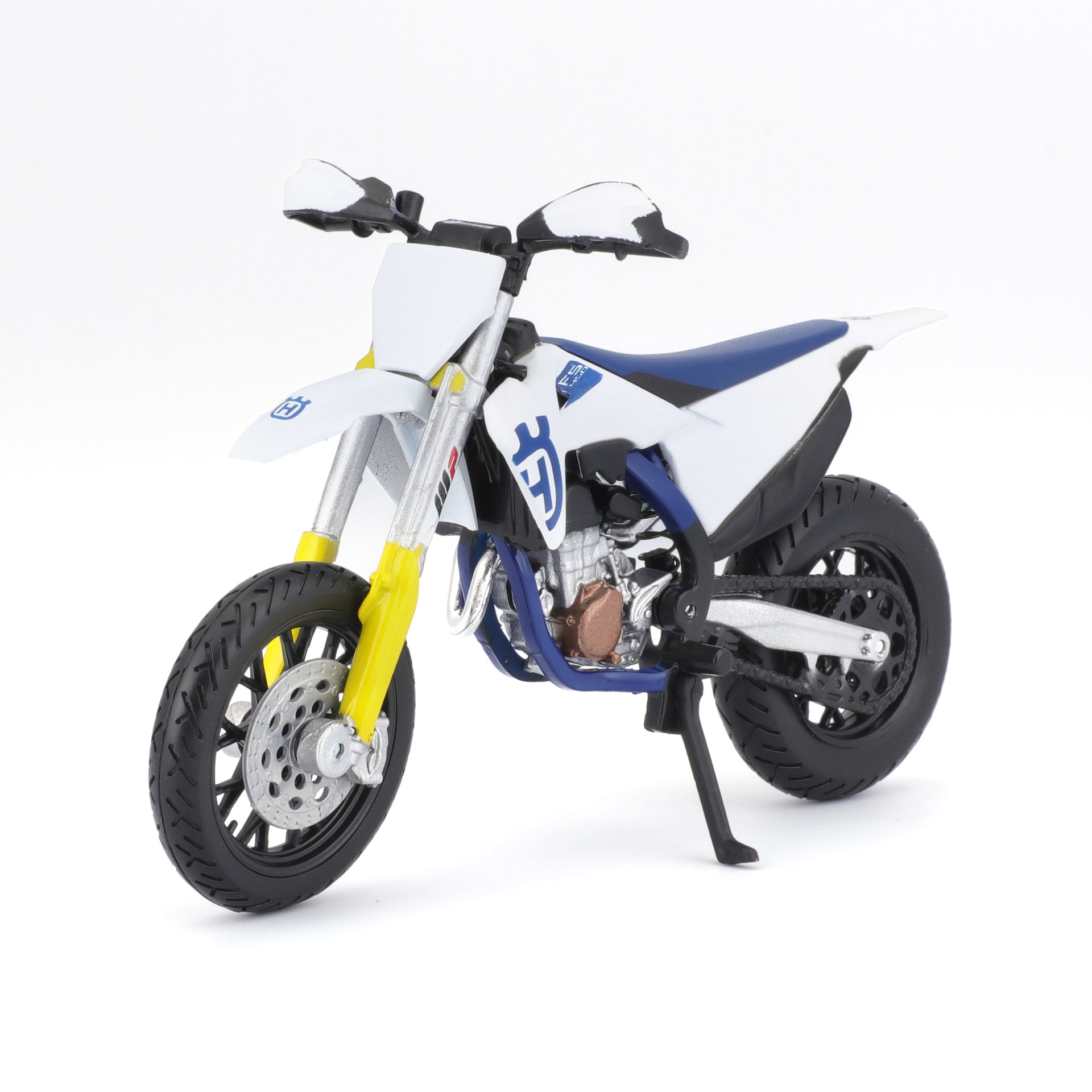 Macheta Motocicleta Bburago 1:18 Husqvarna FS 450 Supermoto Alb, BB51030-51087