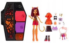 Papusa Monster High Skulltimate Secrets Neon Frights Toralei - Secrete in Dulap, MTHNF80