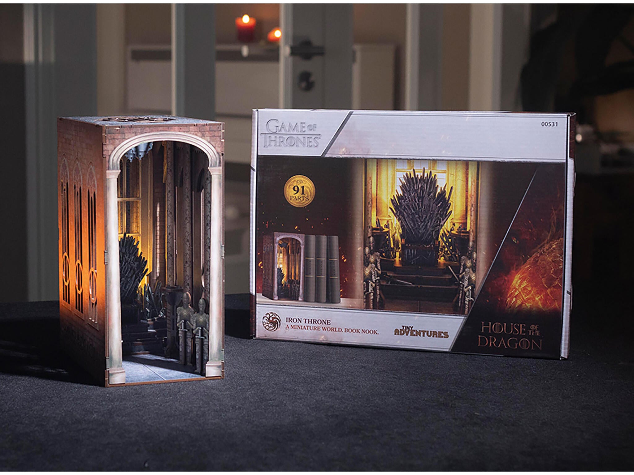 Revell Lumi Miniaturale Realizate Manual Pentru Asamblare Iron Throne - House Of The Dragon: Tiny Adventures Rev00531