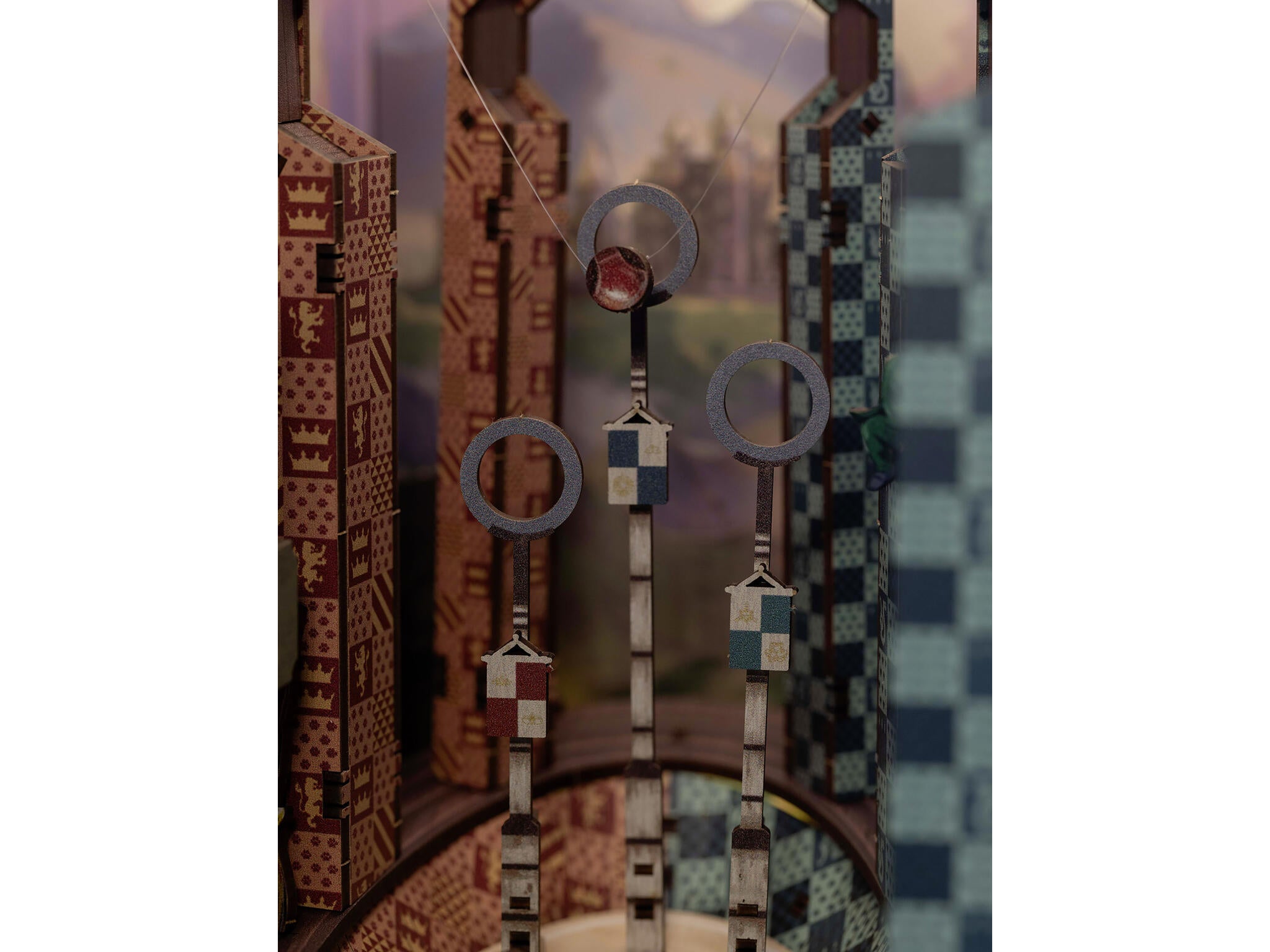 Revell Lumi Miniaturale Realizate Manual Pentru Asamblare Quidditch Field - Harry Potter: Tiny Adventures Rev00532