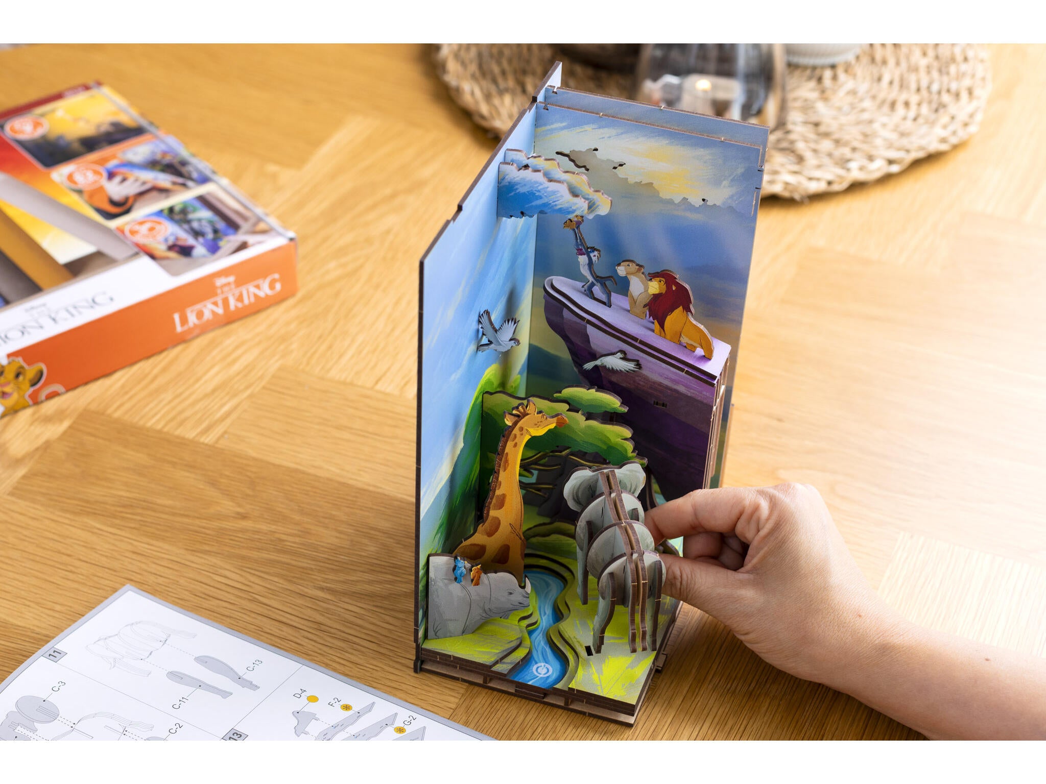 Revell Lumi Miniaturale Realizate Manual Pentru Asamblare Disney The Lion King: Tiny Adventures Rev00534