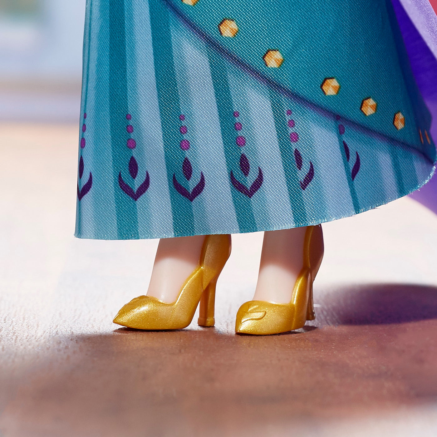 FROZEN2 PAPUSA STRALUCITOARE PRINTESA ANNA