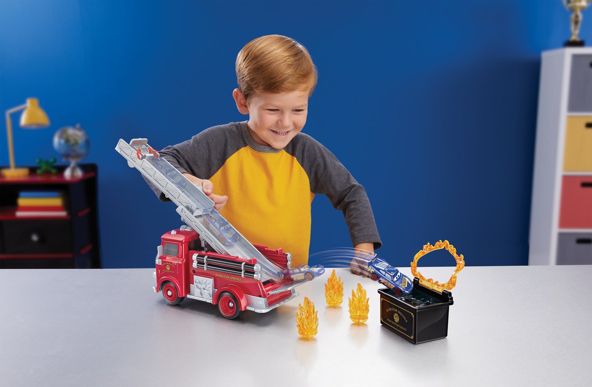 CARS - POMPIERUL RED CULORI SCHIMBATOARE