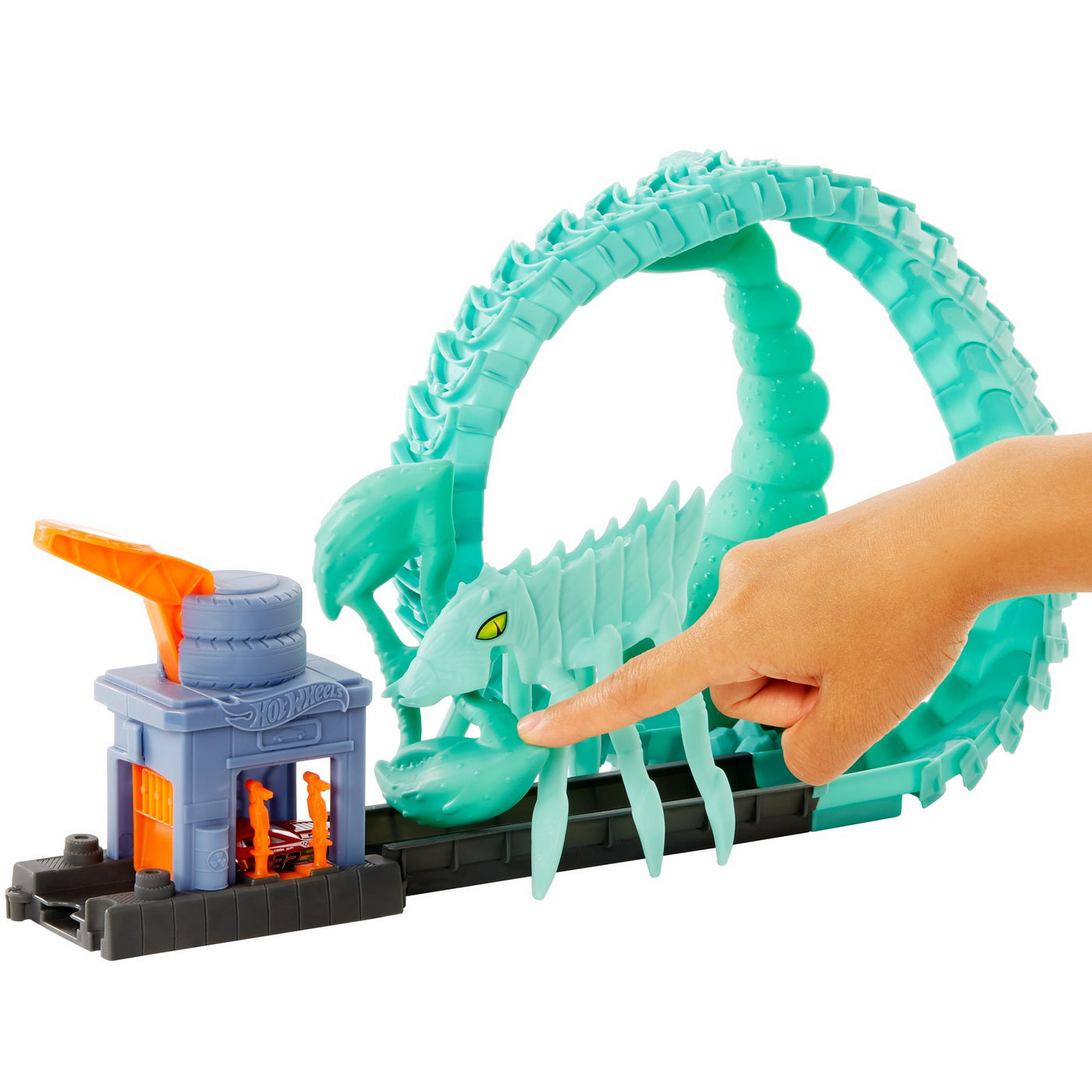 HOT WHEELS CITY CURSA CU OBSTACOL ATACUL SCORPIONULUI