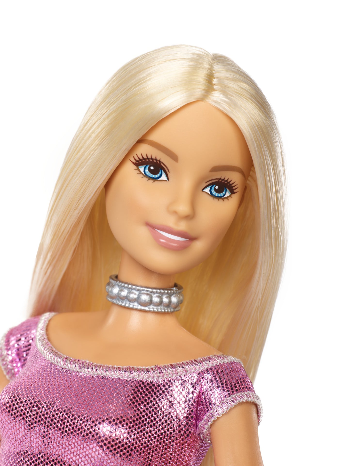 PAPUSA BARBIE LA MULTI ANI