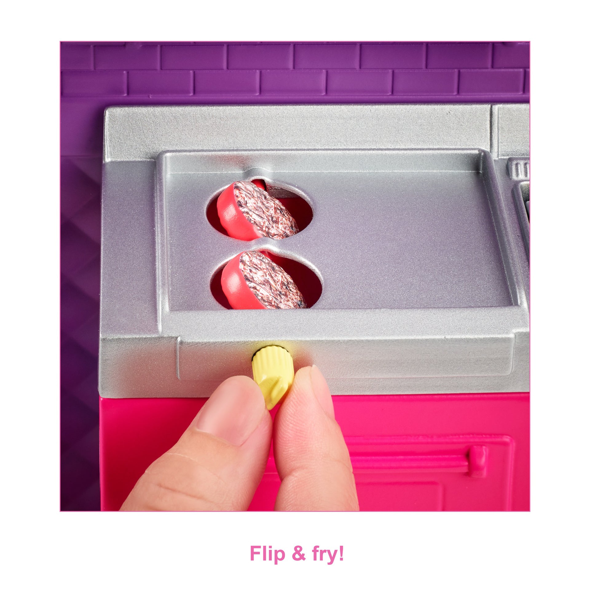 BARBIE SET CU RULOTA LA PICNIC