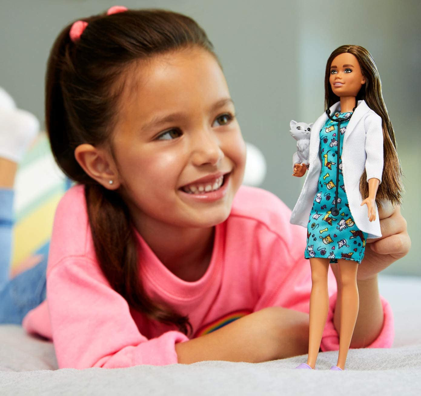 PAPUSA BARBIE CARIERE MEDIC VETERINAR