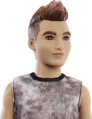 PAPUSA BAIAT FASHIONISTAS CU TINUTA PUNK
