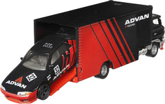 HOT WHEELS TRANSPORTATOR SAKURA SPRINTER CU MASINUTA NISSAN SKYLINE GT-R SCARA 1:64