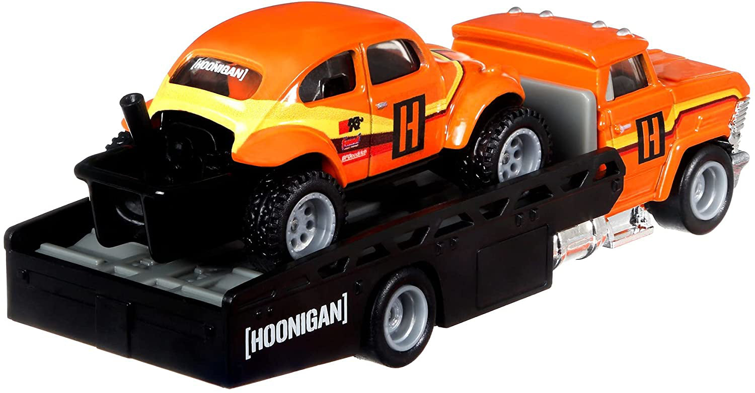 HOT WHEELS TRANSPORTATOR HORIZONT HAULER CU MASINUTA VOLKSWAGEN BAJA BUG SCARA 1:64