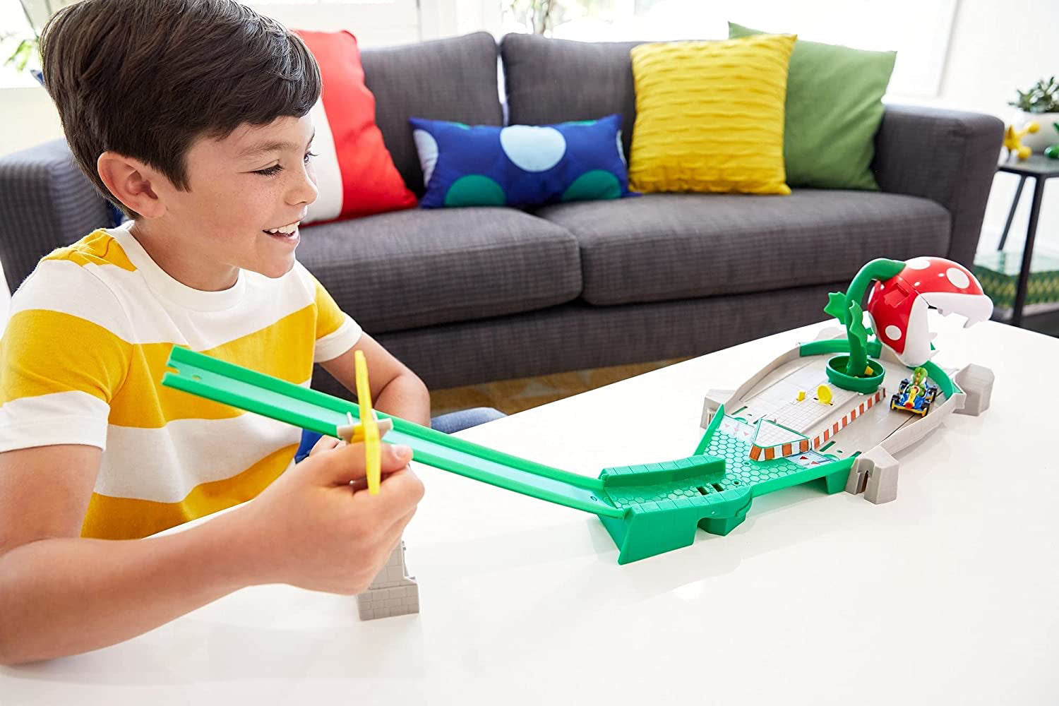 HOT WHEELS PISTA MARIO KART PLANTA PIRANHA