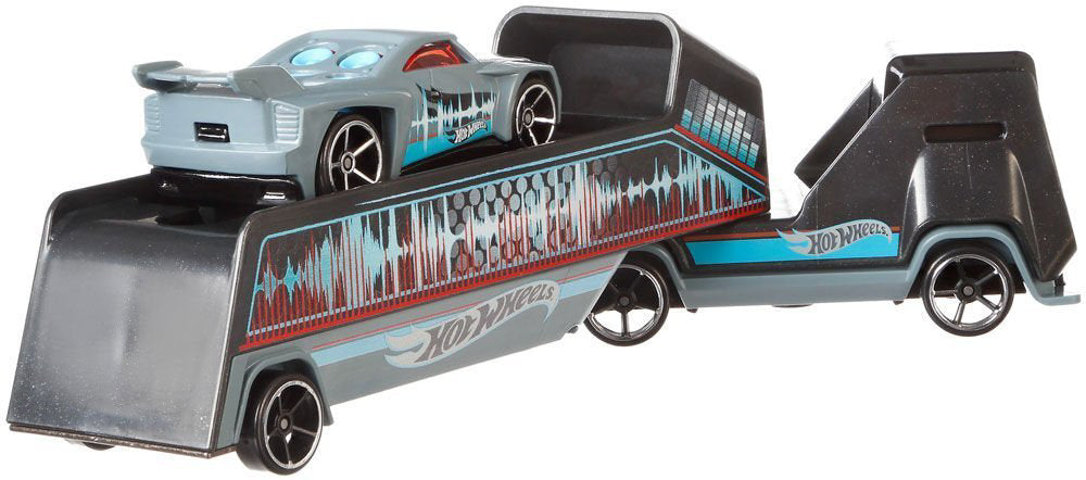 SET CAMION SI MASINA SPORT HOT WHEELS HW PARK AND PLAY