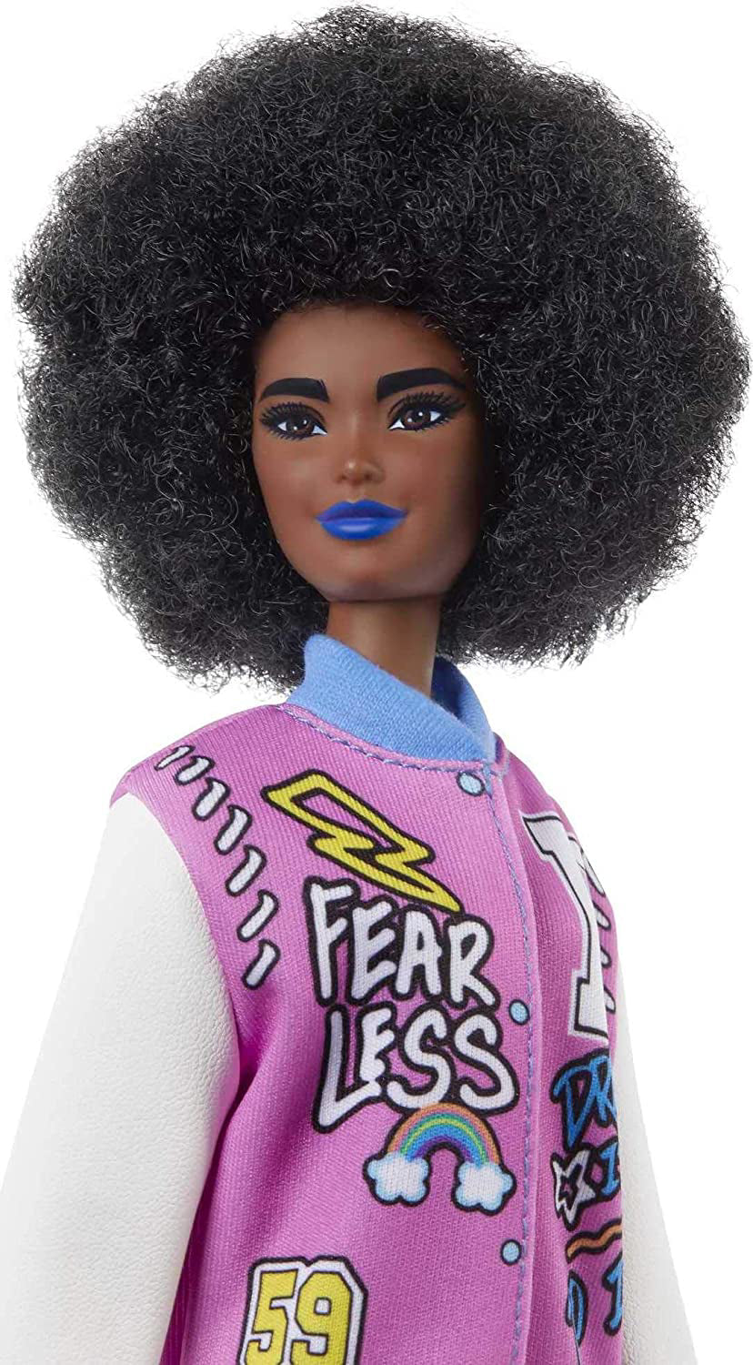 PAPUSA BARBIE FASHIONISTA CU PARUL AFRO SI JACHETA LILA