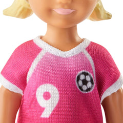 BARBIE PAPUSA CARIERE SET SPORT ANTRENOR DE FOTBAL BRUNETA