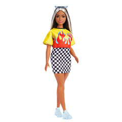 PAPUSA BARBIE FASHIONISTA BRUNETA CU SUVITE BLONDE
