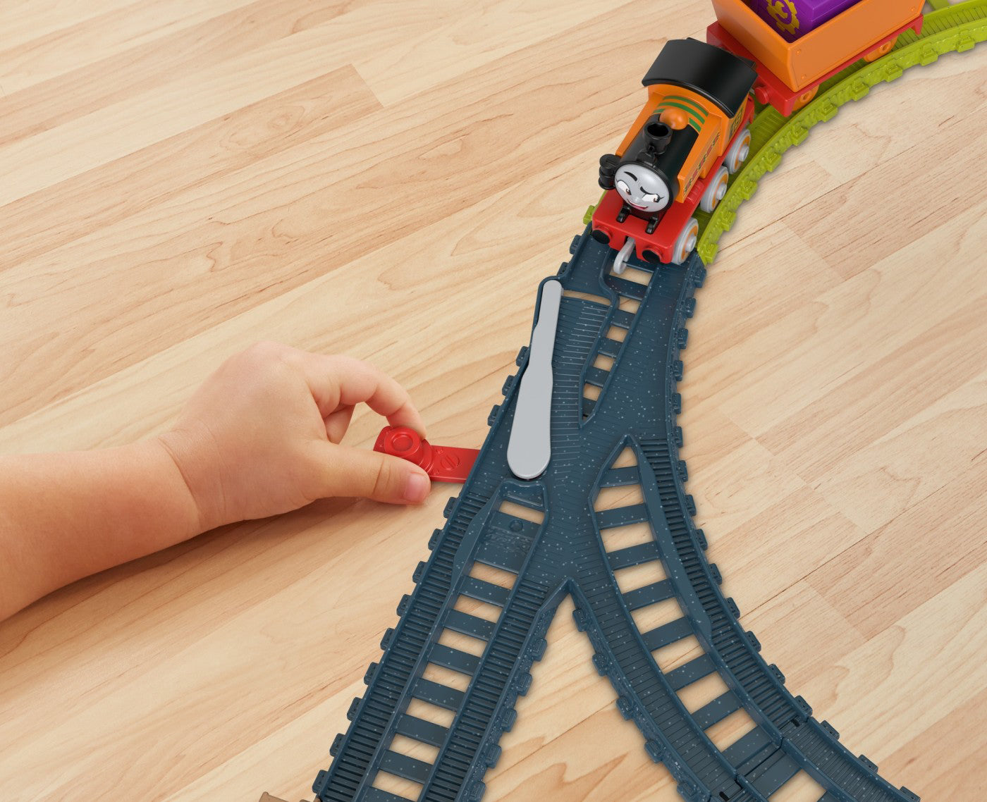 THOMAS SET DE JOACA CU LOCOMOTIVA PUSH ALONG NIA SI ACCESORII