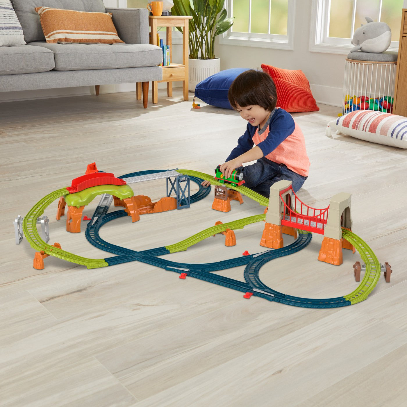 THOMAS SET PERCY 6 IN 1