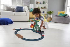 THOMAS SET DE JOACA CU LOCOMOTIVE DIESEL SI CRANKY MOTORIZATE SI ACCESORII