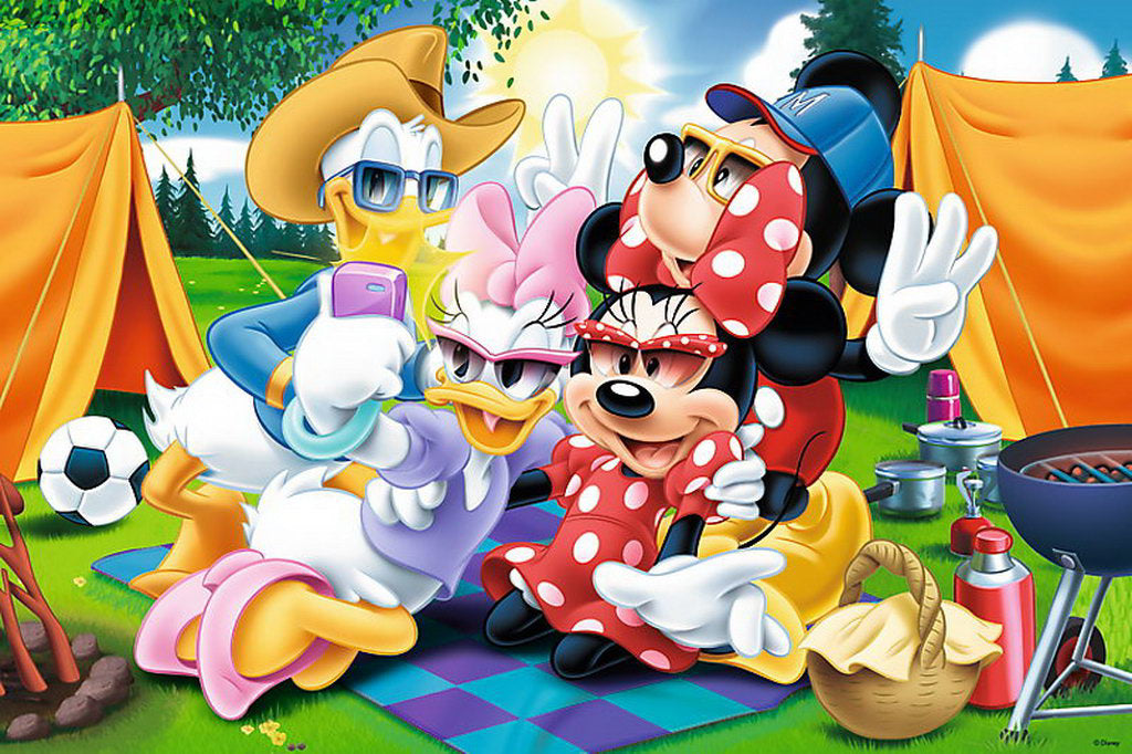 PUZZLE TREFL 24 MAXI LA CAMPING CU MICKEY