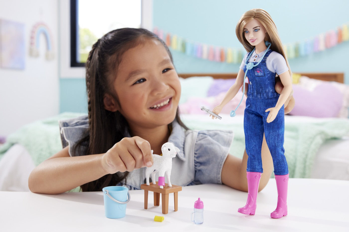 BARBIE PAPUSA BARBIE YOU CAN BE MEDIC VETERINAR