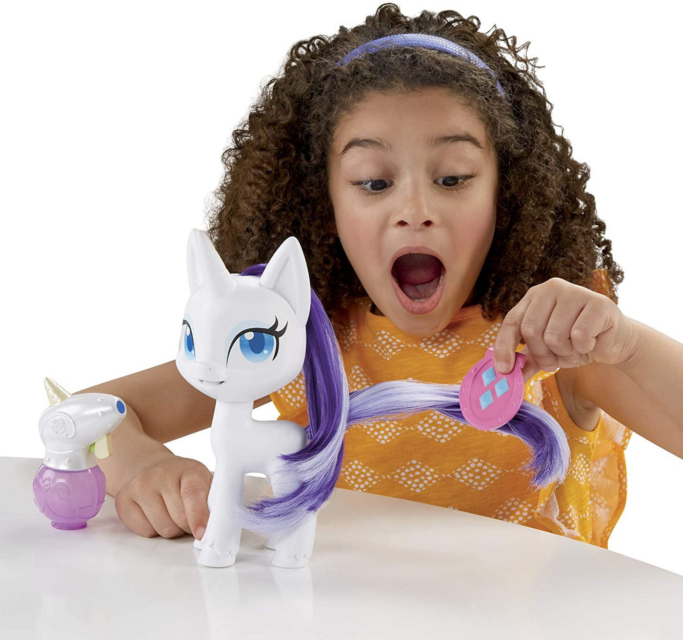 PONEIUL MAGIC RARITY CU PAR CARE CRESTE SI ISI SCHIMBA CULOAREA