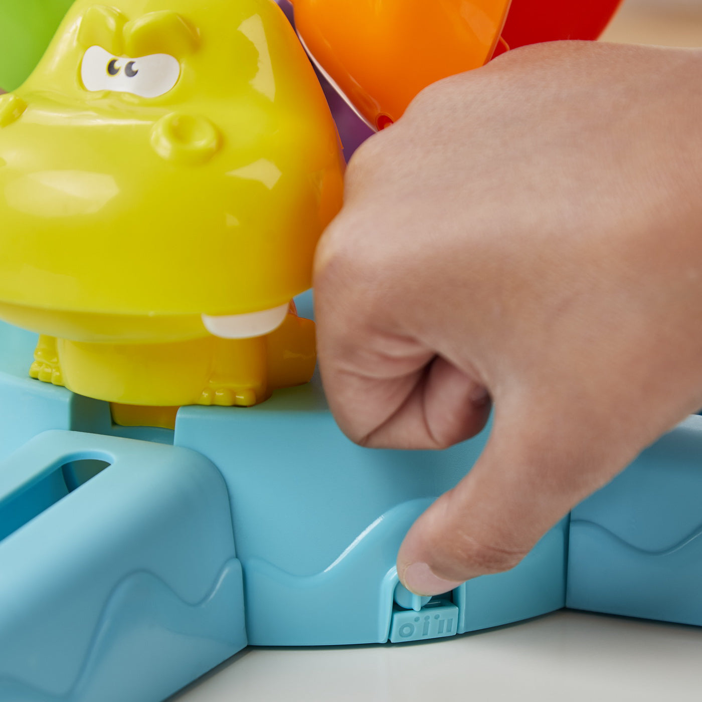 JOC HASBRO HIPOPOTAMII MANCACIOSI