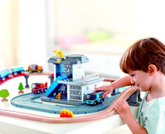 HAPE MASINA DE POLITIE CU SIRENA