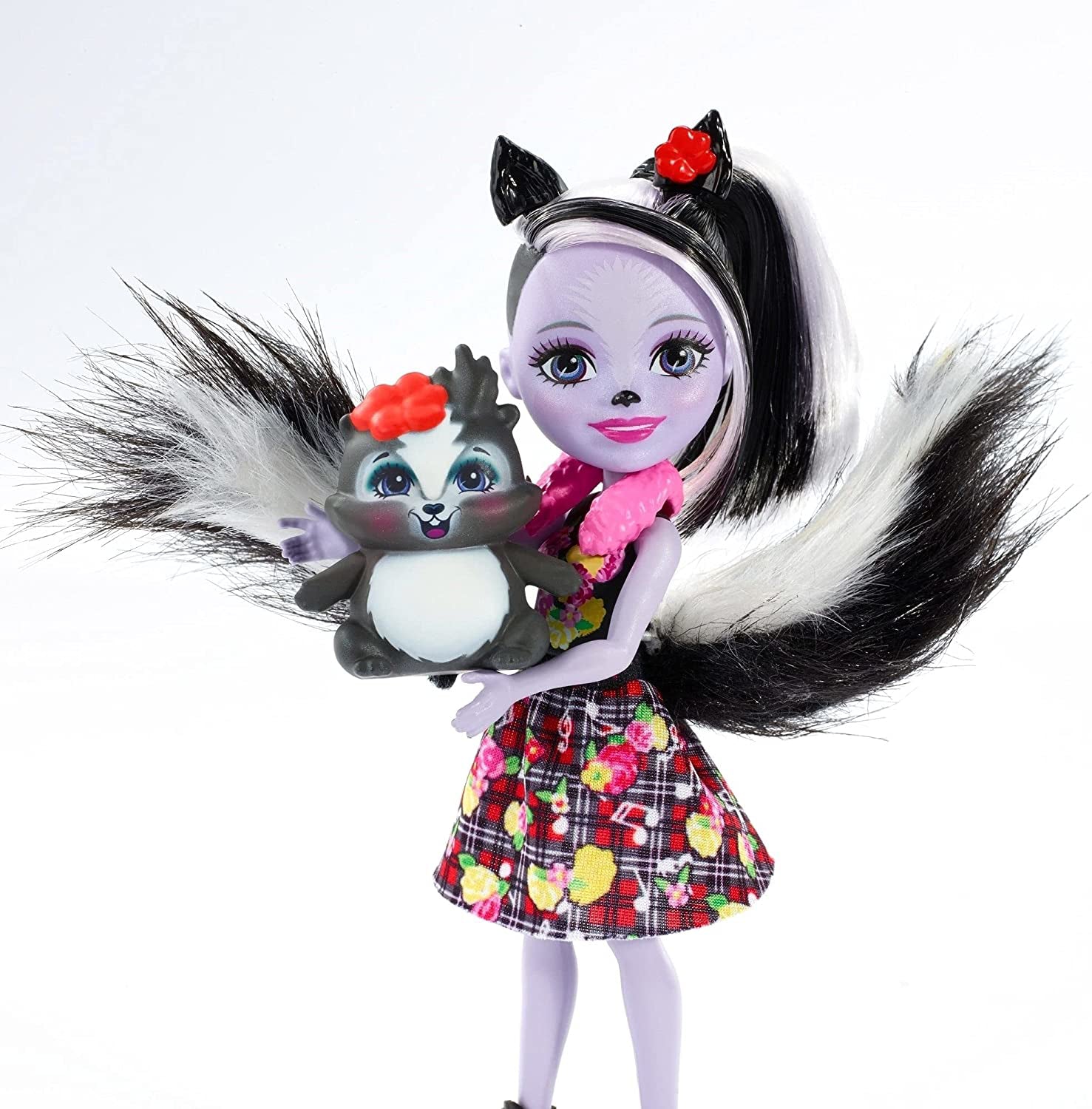ENCHANTIMALS PAPUSI CU ANIMALUTE SAGE SKUNK SI CAPER
