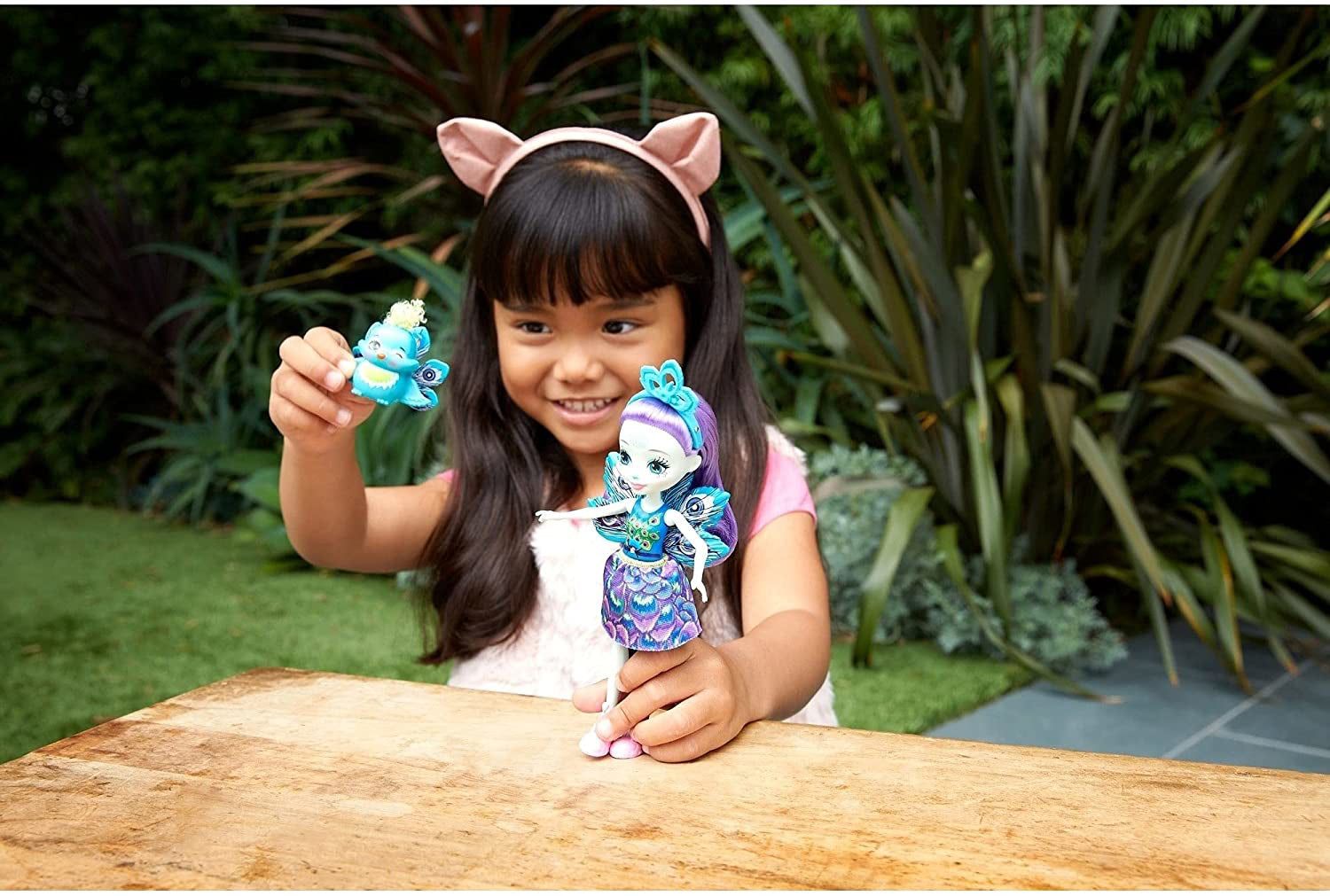 ENCHANTIMALS PAPUSI CU ANIMALUTE PATTER PEAKCOCK SI FLAP