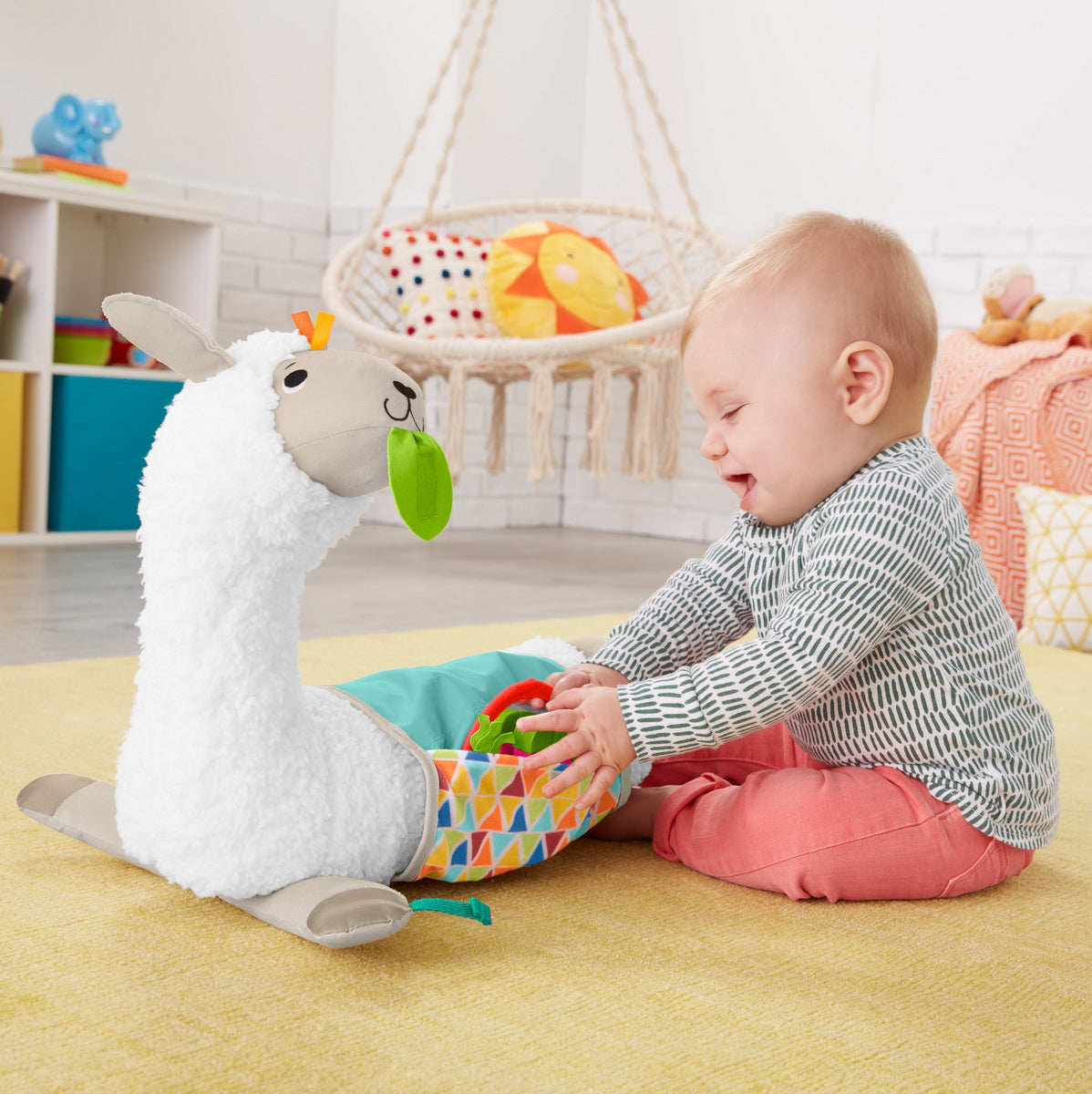 FISHER PRICE LAMA CU ACTIVITATI